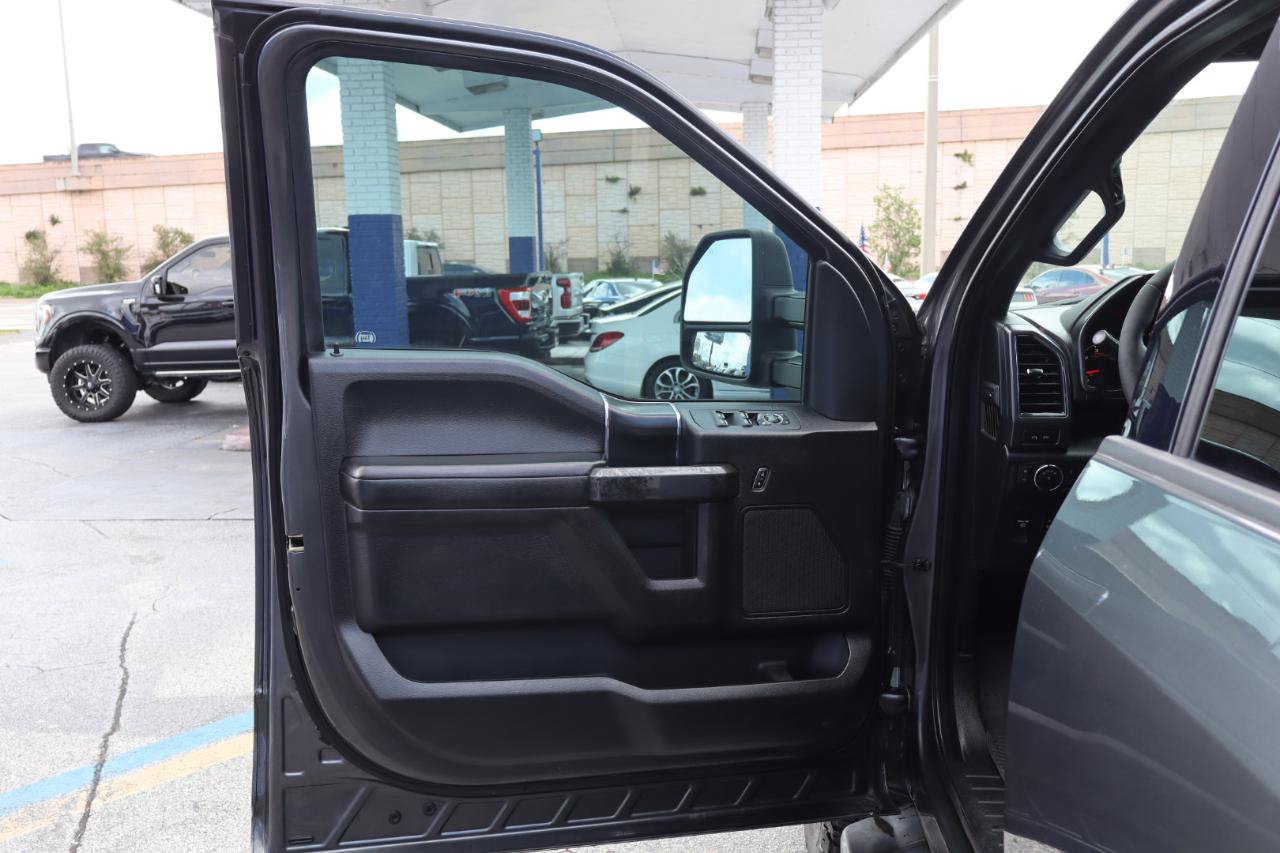 Used 2018 Ford F150 XLT w/ Equipment Group 302A Luxury AWD/4WD image 11