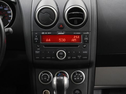 Used 2010 Nissan Rogue SL w/ Premium Pkg AWD/4WD image 15