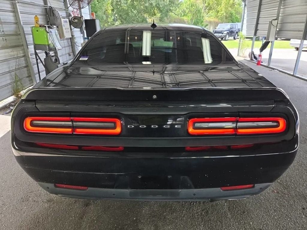 Used 2016 Dodge Challenger R/T Plus RWD image 3