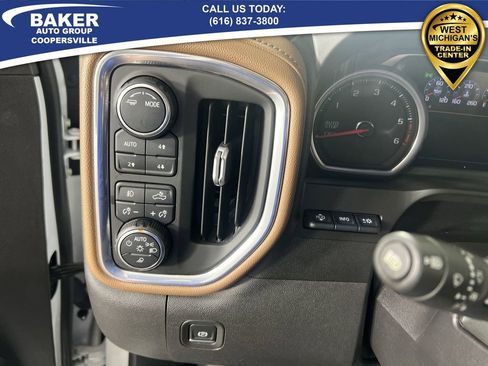 Used 2021 Chevrolet Silverado 1500 High Country w/ Technology Package image 19