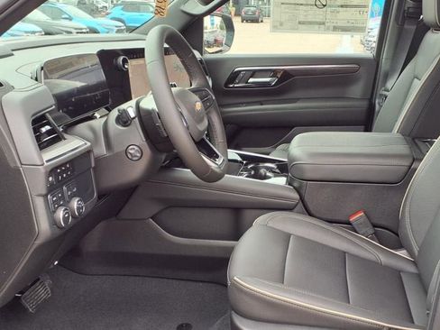 New 2025 Chevrolet Tahoe Premier image 1