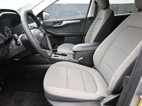 Used 2022 Ford Escape SE w/ SE Sport Appearance Package FWD image 19