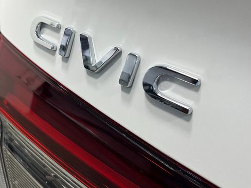 Used 2026 Honda Civic FWD Hybrid Sedan image 27