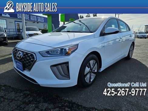 Used 2020 Hyundai Ioniq Blue image 1