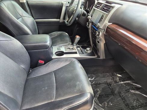 Used 2022 Toyota 4Runner Limited AWD/4WD image 21