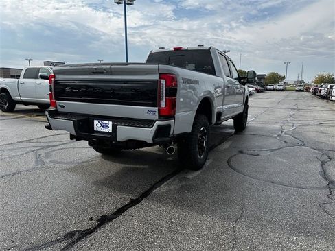 New 2026 Ford F250 Platinum w/ Tremor Off-Road Package image 8