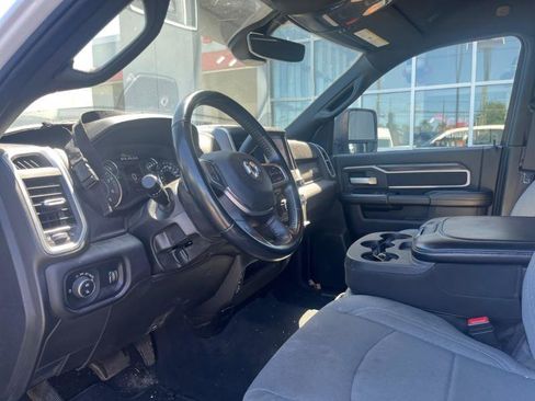 Used 2024 RAM 3500 Big Horn image 18