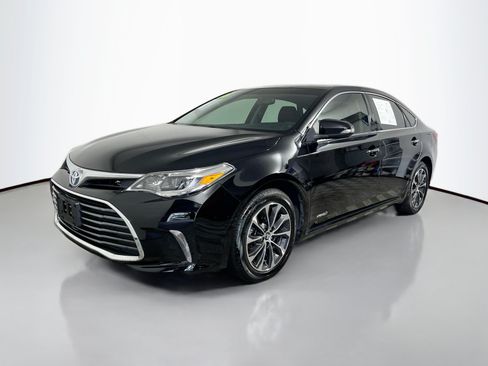 Used 2016 Toyota Avalon XLE Plus FWD image 10