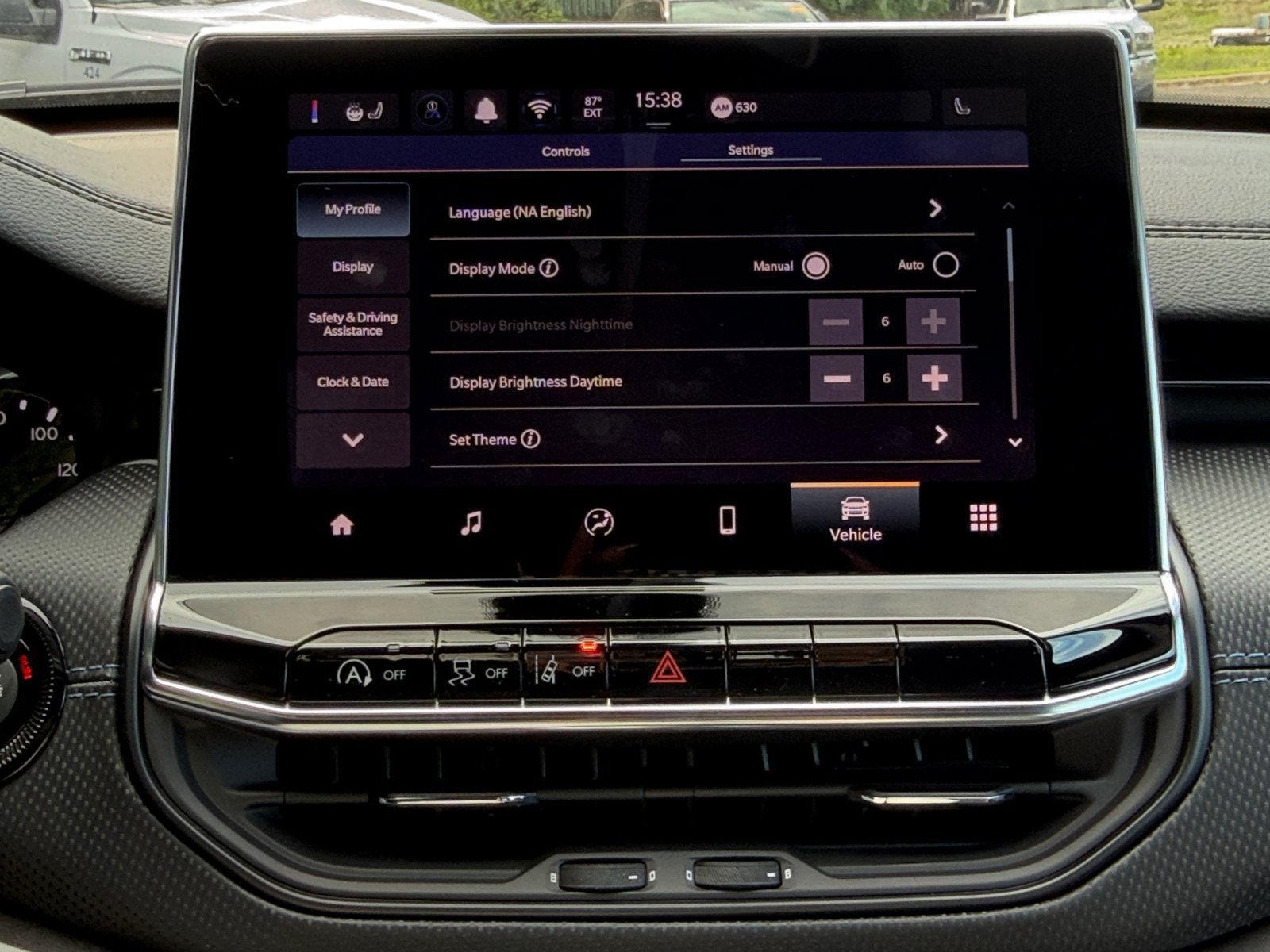 New 2026 Jeep Compass Latitude AWD/4WD image 47