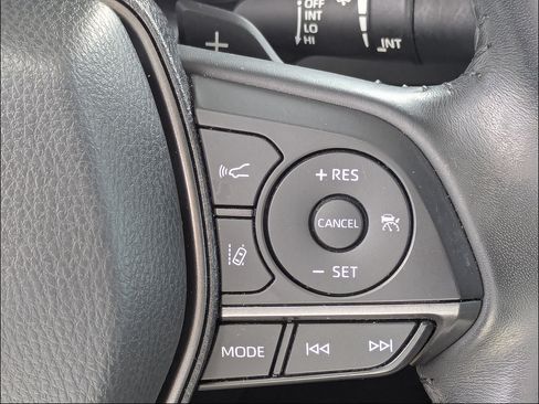Used 2022 Toyota Camry SE w/ Audio Upgrade Package FWD image 21