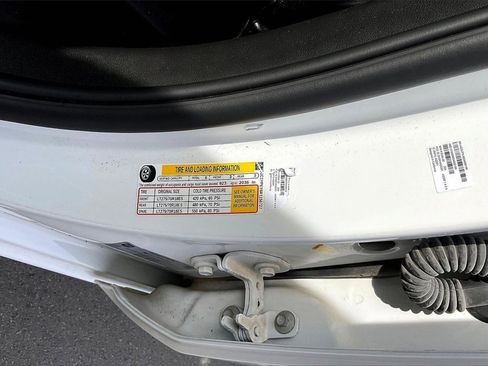 Used 2024 Chevrolet Silverado 2500 LTZ image 28