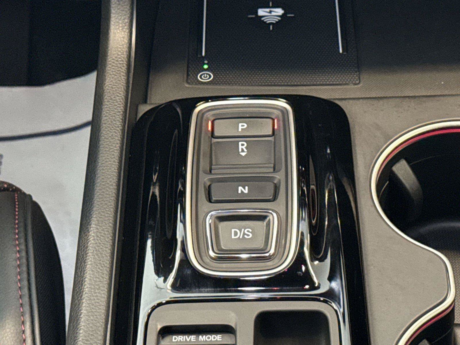 Used 2025 Honda Pilot Black Edition image 22