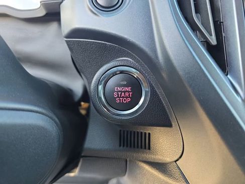 Certified 2025 Subaru Forester Limited image 26