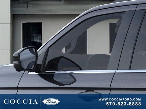 New 2026 Ford Expedition Active image 20