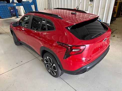 New 2026 Chevrolet Trax RS w/ Driver Confidence Package FWD image 8