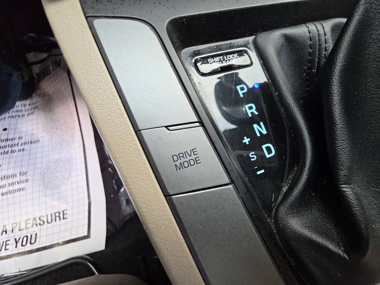 Used 2020 Hyundai Elantra SEL FWD image 27