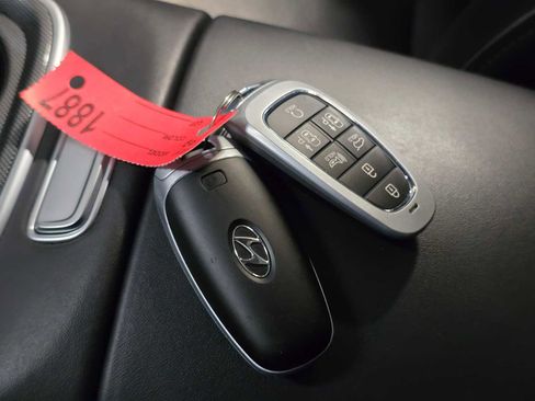 Used 2022 Hyundai Santa Fe Limited w/ Cargo Package image 37