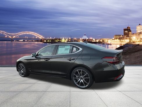 New 2026 Genesis G70 2.5T Prestige image 3