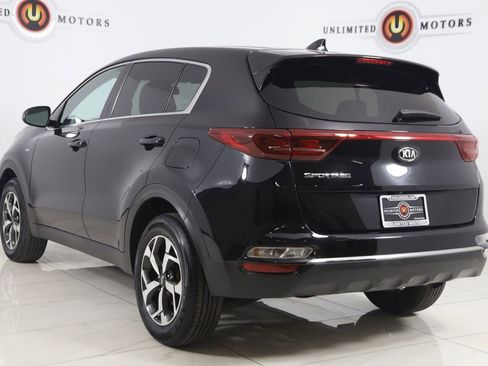 Used 2020 Kia Sportage LX AWD/4WD image 4