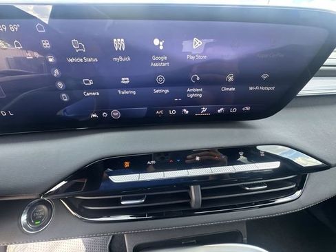 New 2026 Buick Enclave Sport Touring w/ Power Package image 18