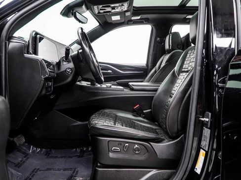 Used 2019 Cadillac Escalade Luxury image 48