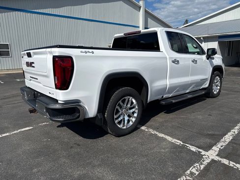 Used 2020 GMC Sierra 1500 SLT w/ SLT Premium Package AWD/4WD image 4