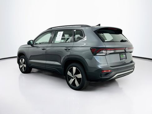 Used 2025 Volkswagen Taos S AWD/4WD image 5