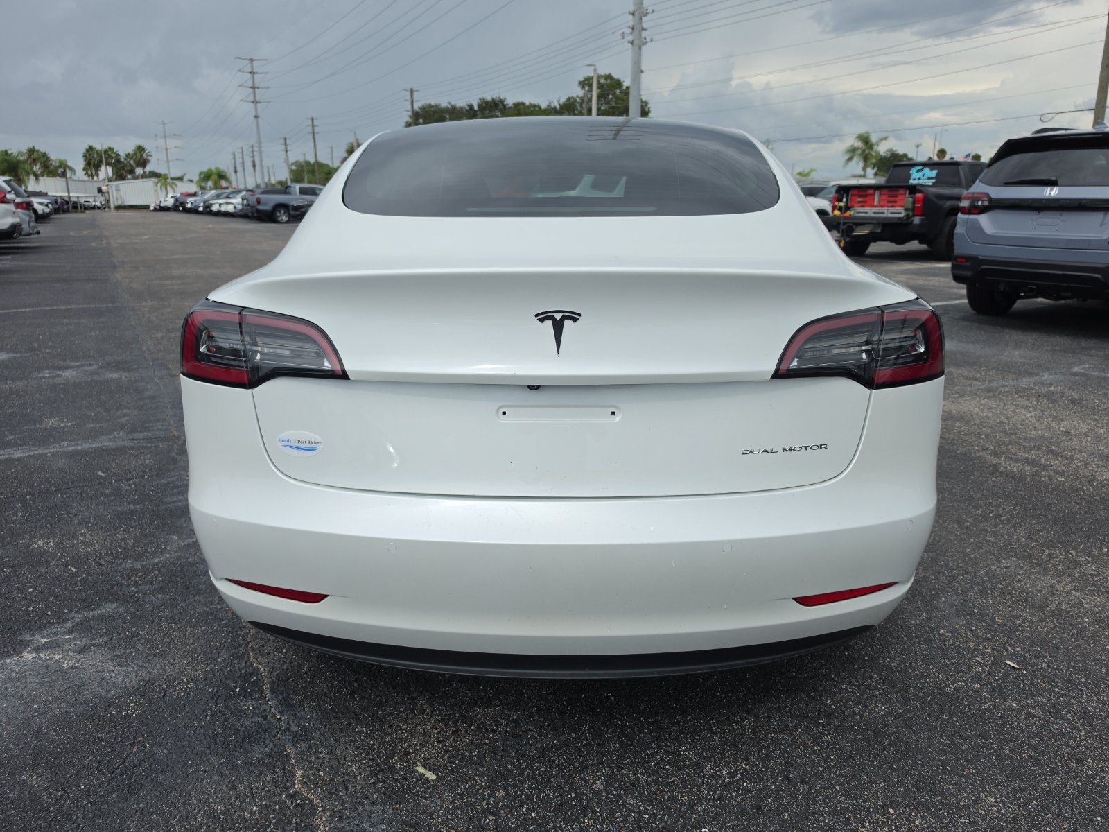 Used 2022 Tesla Model 3 Long Range AWD/4WD image 5