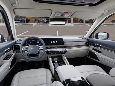 New 2025 Kia Telluride EX image 17