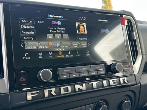 Certified 2025 Nissan Frontier SV image 36