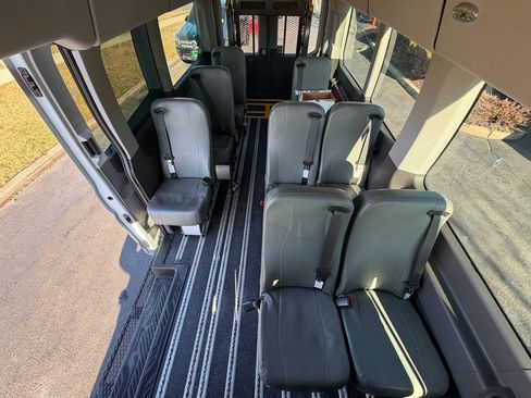 Used 2020 Ford Transit 350 XL image 3