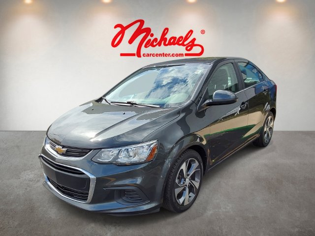 Used 2020 Chevrolet Sonic Premier FWD image 3