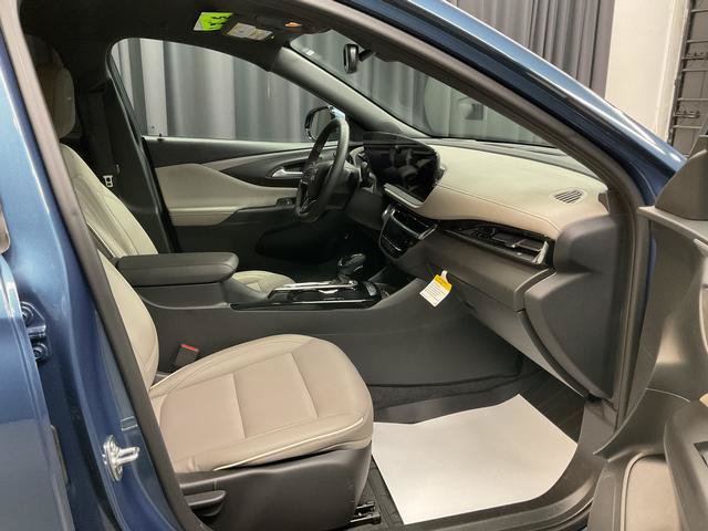 Used 2026 Buick Envista Avenir FWD image 11