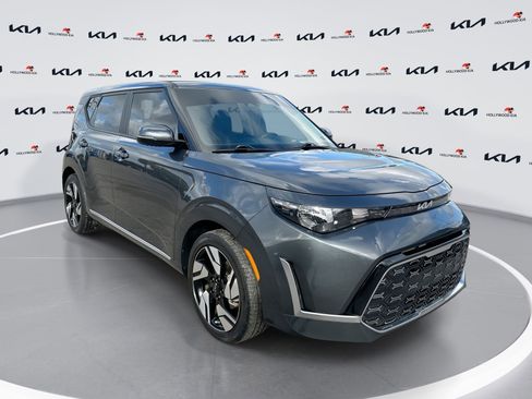 Used 2024 Kia Soul GT-Line FWD image 1