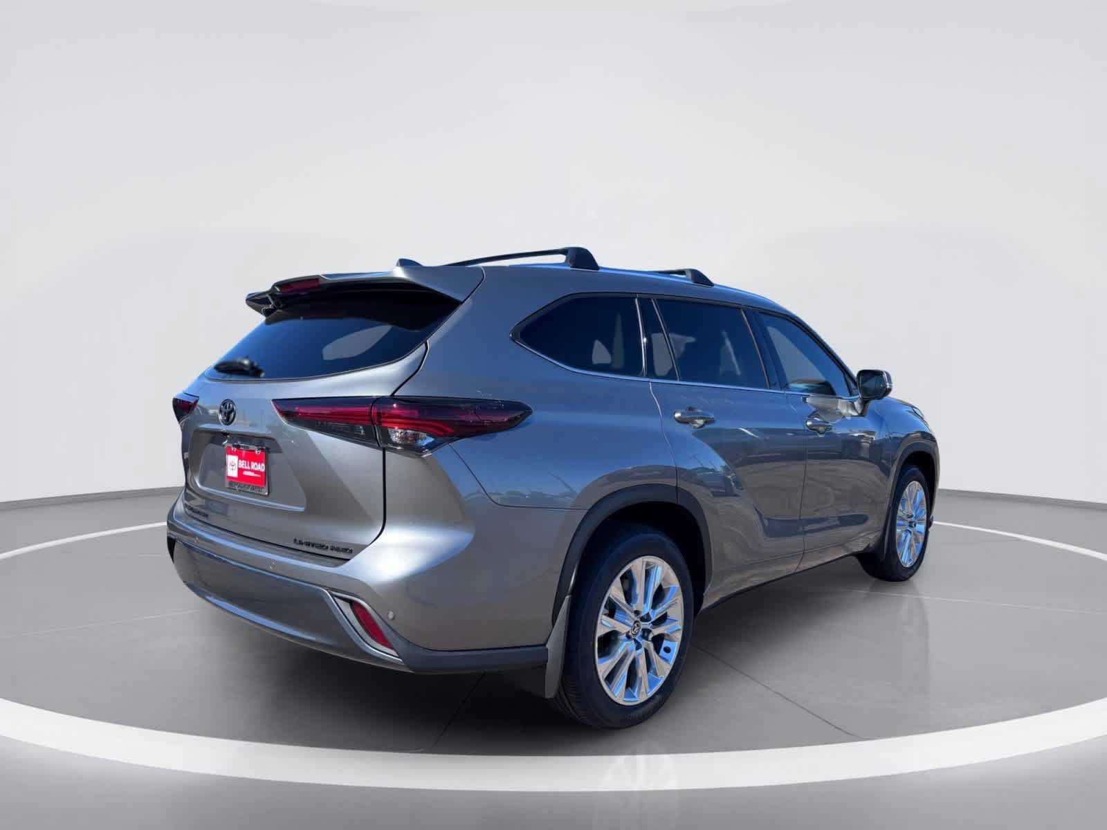 New 2026 Toyota Highlander Limited AWD/4WD image 7