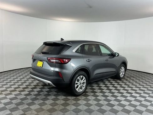Used 2024 Ford Escape Active AWD/4WD image 5