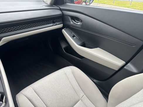 Used 2024 Honda Accord LX image 17