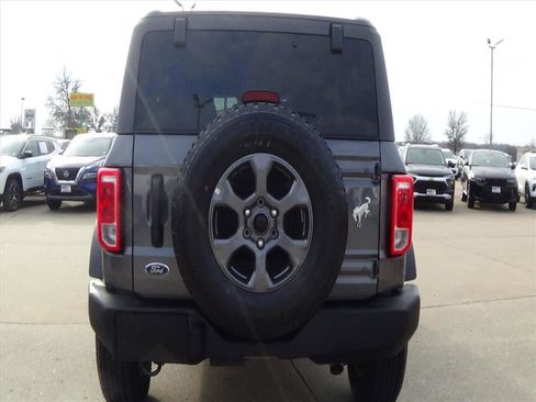 Used 2025 Ford Bronco Big Bend image 7