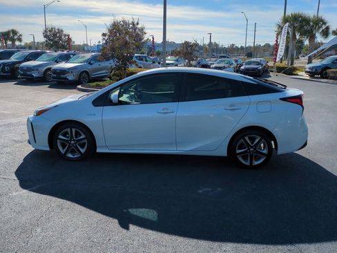 Used 2020 Toyota Prius XLE image 8