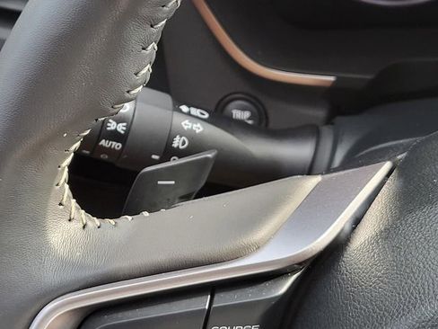 Used 2024 Subaru Ascent Touring image 31