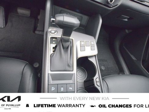 New 2026 Kia Sportage EX image 24