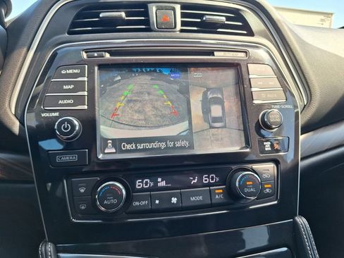 Used 2016 Nissan Maxima Platinum image 22
