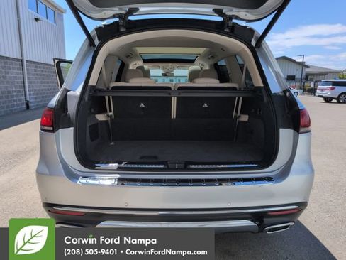 Used 2020 Mercedes-Benz GLS 450 4MATIC image 29