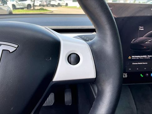 Used 2023 Tesla Model 3 Standard Range RWD image 21