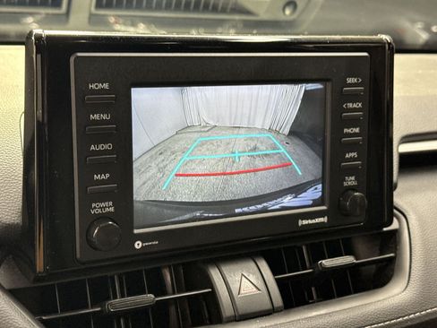 Used 2022 Toyota RAV4 XLE w/ Convenience Package AWD/4WD image 31