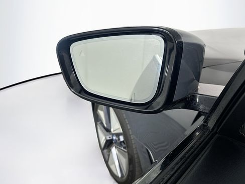 Used 2023 BMW i4 eDrive35 RWD image 16