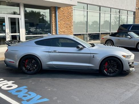Used 2020 Ford Mustang Shelby GT500 w/ Technology Package RWD image 20