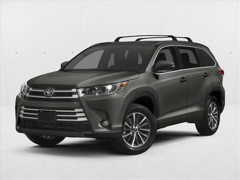 Used 2019 Toyota Highlander XLE image 1