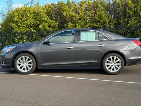 Used 2013 Chevrolet Malibu LTZ image 7