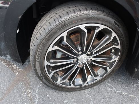 Used 2014 Toyota Corolla S FWD image 28